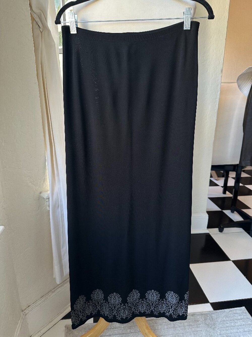Banana Republic Y2K Black Maxi Skirt XS Silver Embroidered Hem Column 2000s